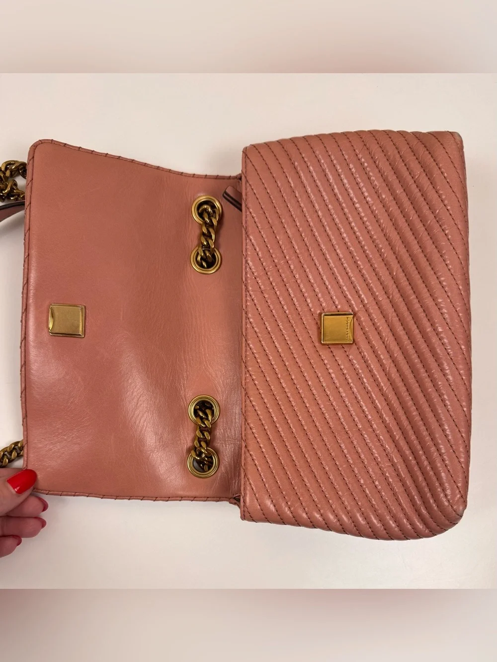 Tory Burch Kira Chevron Convertible Shoulder Bag Pink Leather with Dust Bag